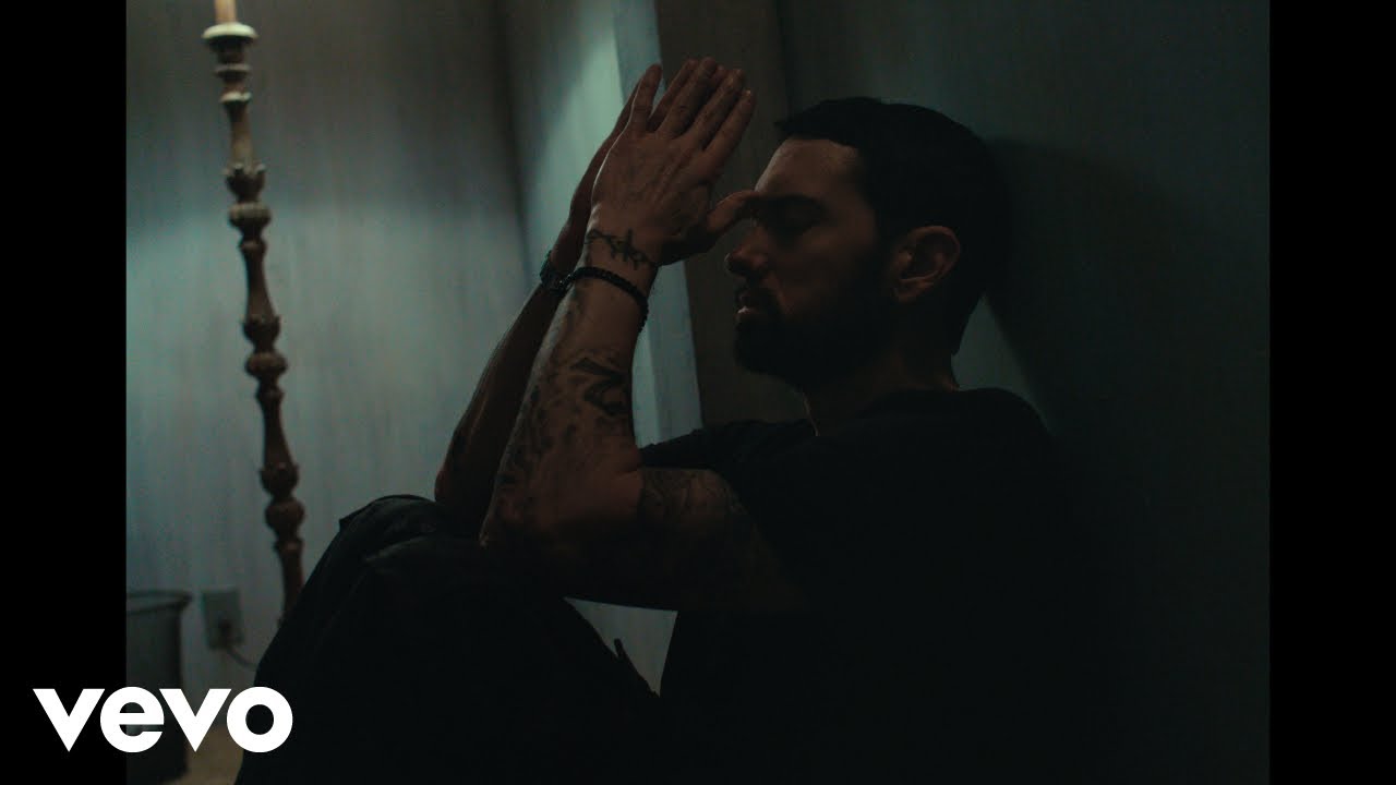 Eminem – Somebody Save Me ft. Jelly Roll Eminem – Somebody Save Me