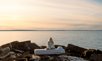 ALBUM: ionnalee – BLUND ALBUM: ionnalee – BLUND