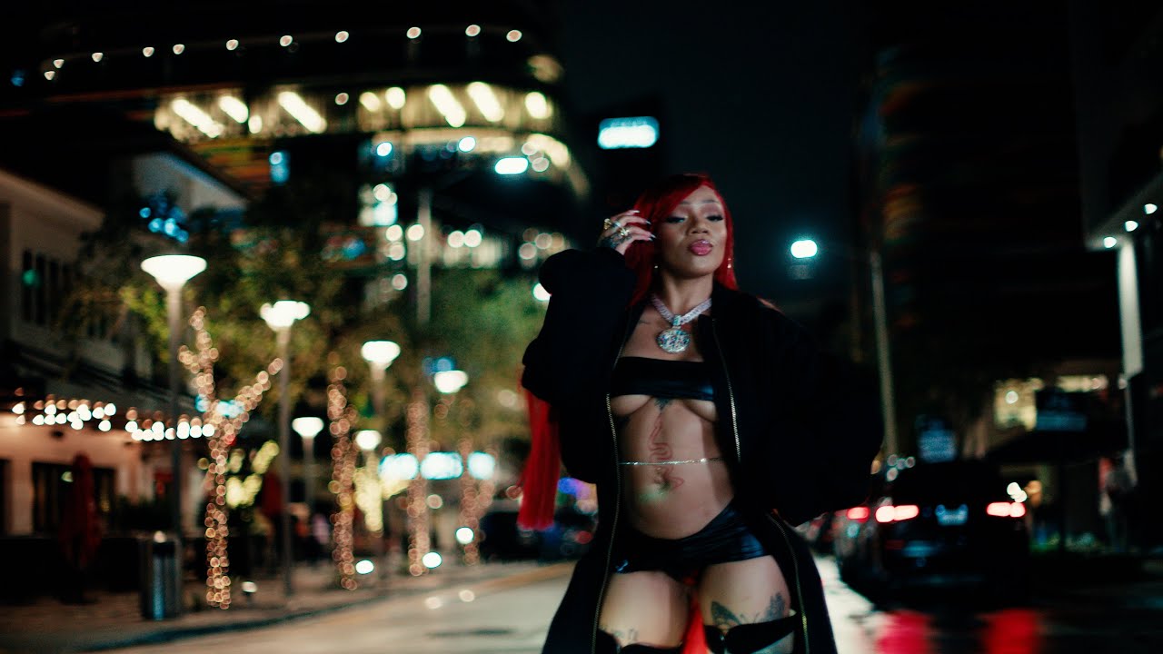 GloRilla – Typa (Official Music Video) 1777725250_maxresdefault.jpg